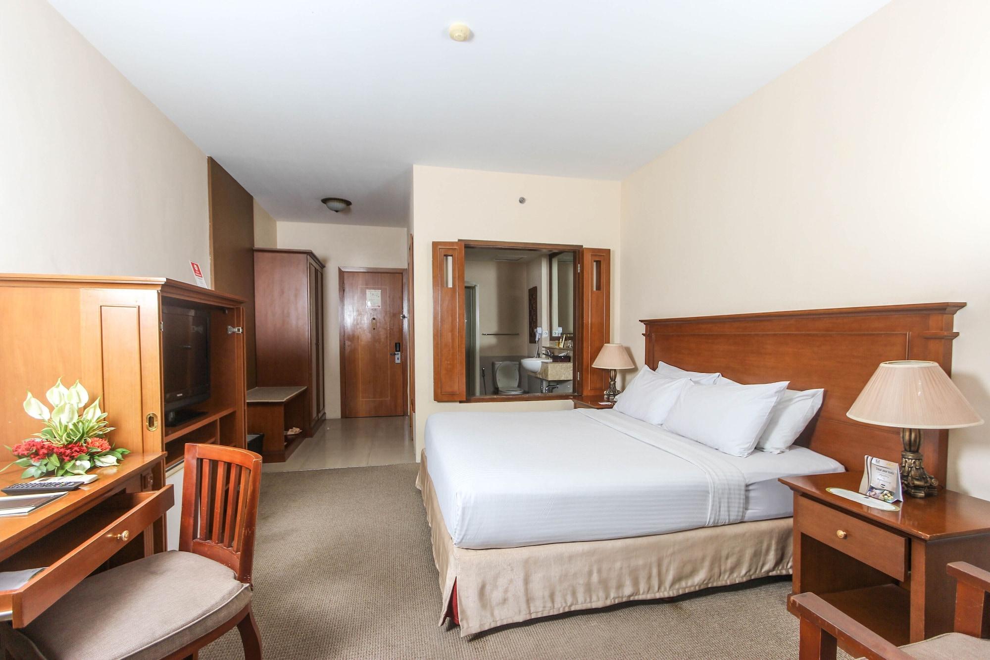 The Jayakarta Suites Bandung Buitenkant foto