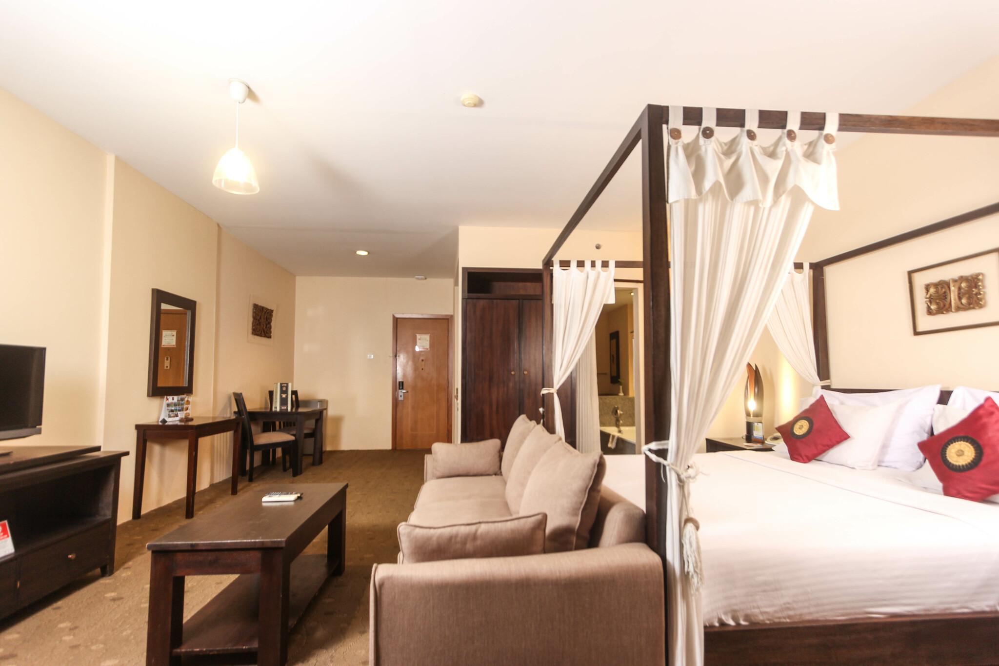 The Jayakarta Suites Bandung Buitenkant foto