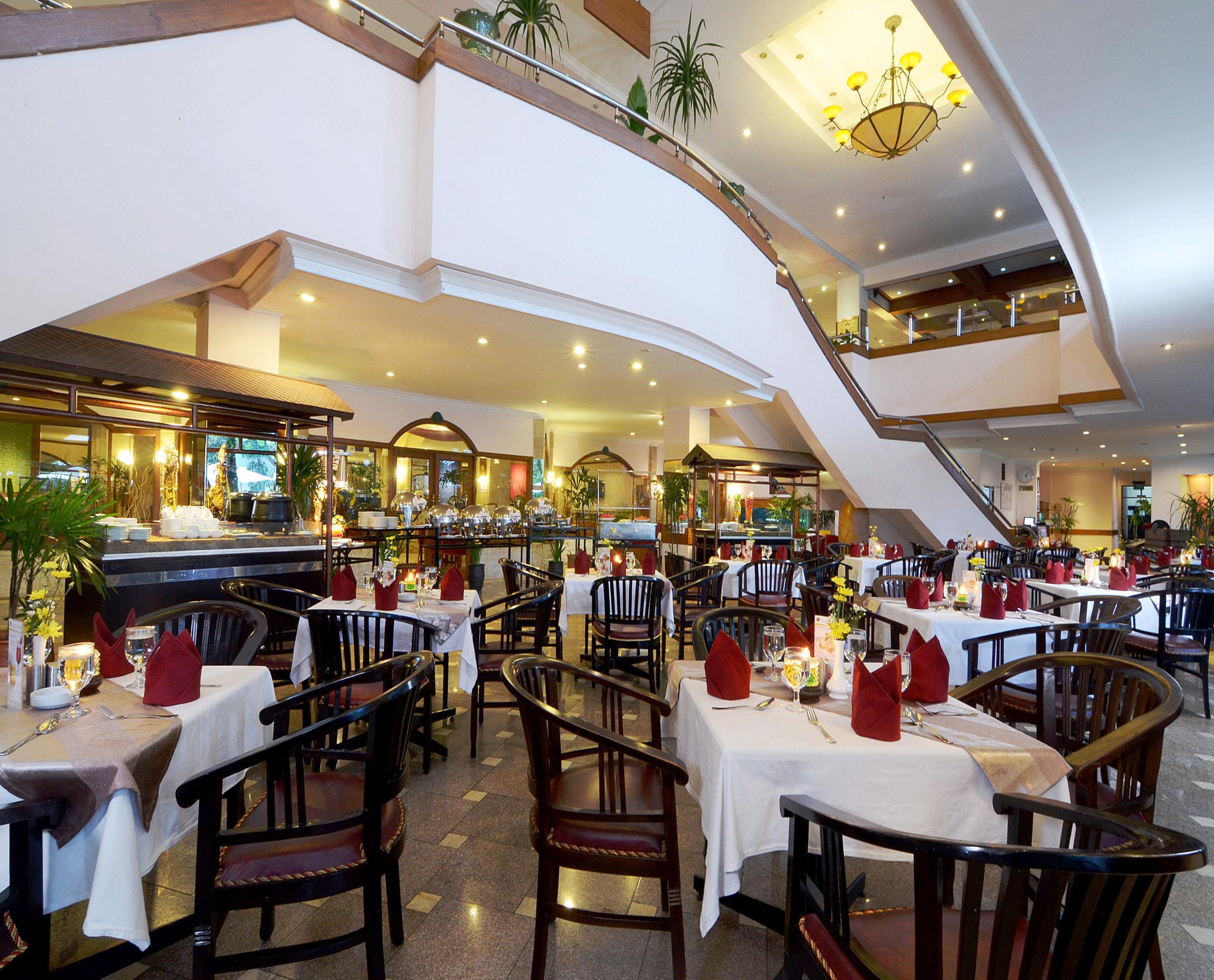 The Jayakarta Suites Bandung Buitenkant foto