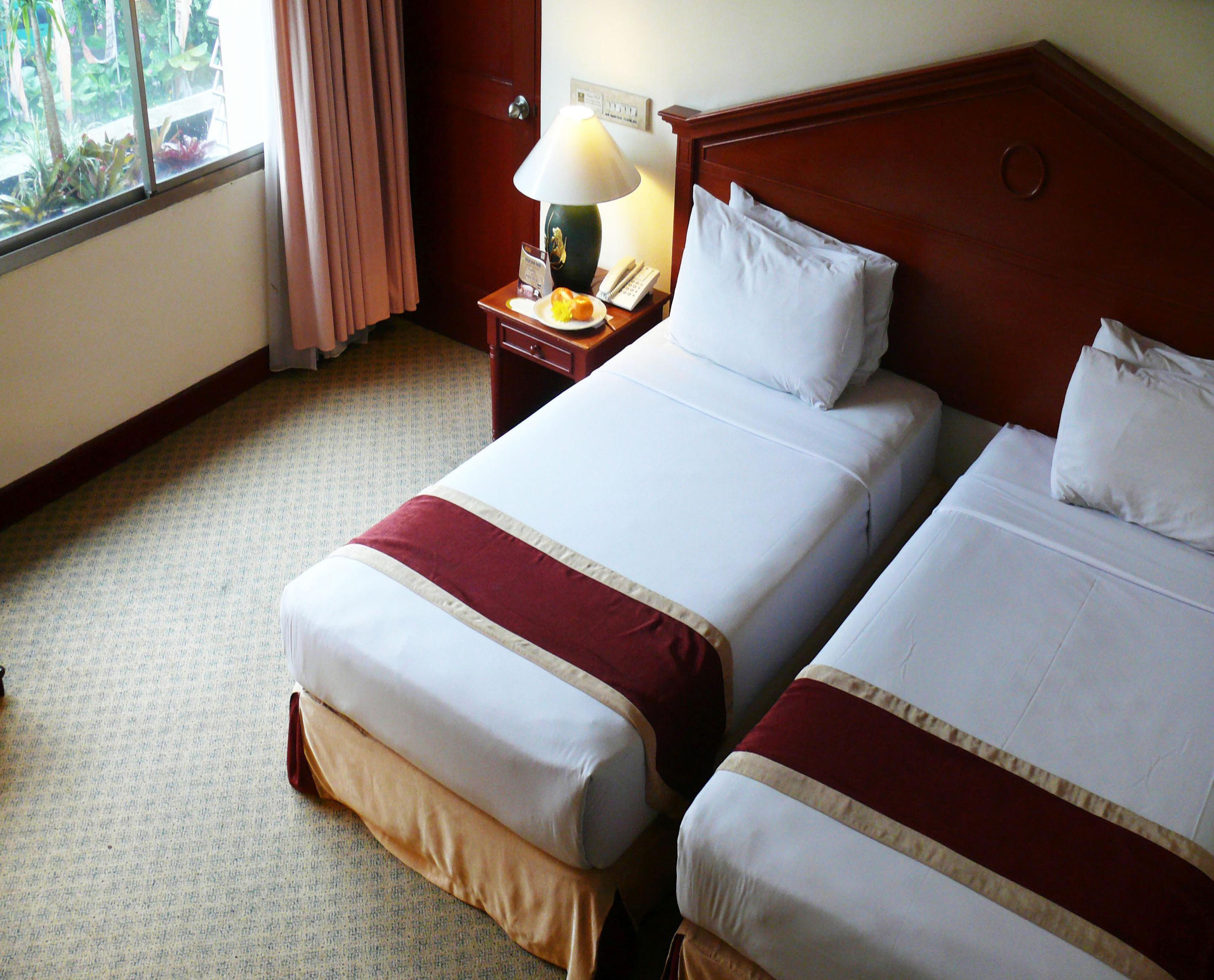 The Jayakarta Suites Bandung Buitenkant foto