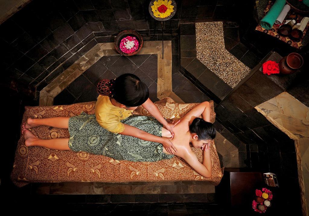 The Jayakarta Suites Bandung Buitenkant foto