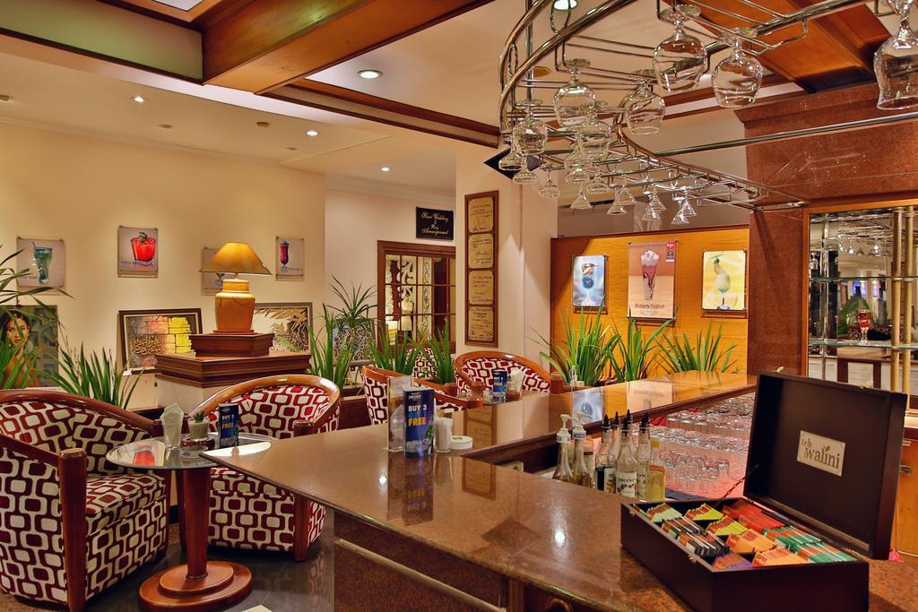 The Jayakarta Suites Bandung Buitenkant foto