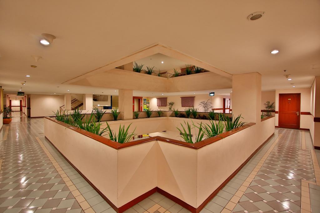 The Jayakarta Suites Bandung Buitenkant foto